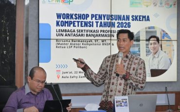 Darmansyah, M.T. saat menyampaikan materi (Foto:Humas/Jamal Ripani)