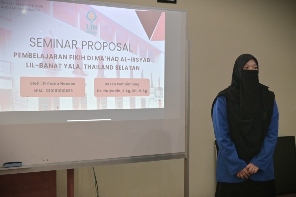 Firhana Naesae saat presentasi (Foto:Humas/Jamal Ripani)