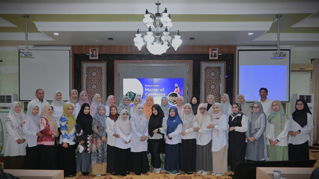 Foto bersama usai acara (Foto:Humas/Jamal Ripani)