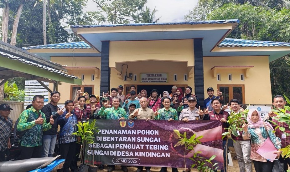 Foto bersama usai pembukaan (Sumber foto: LP2M)