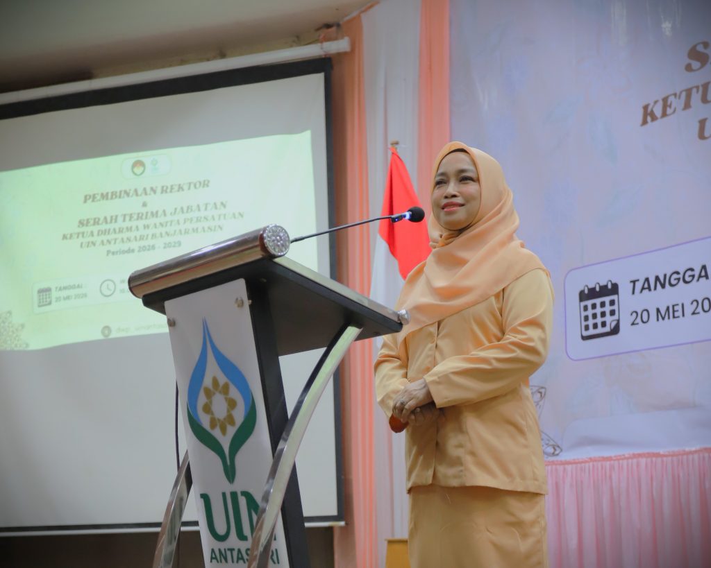 Nyonya Hj. Mariani Mujiburrahman saat memberikan sambutan (Foto:Humas/Haitami)