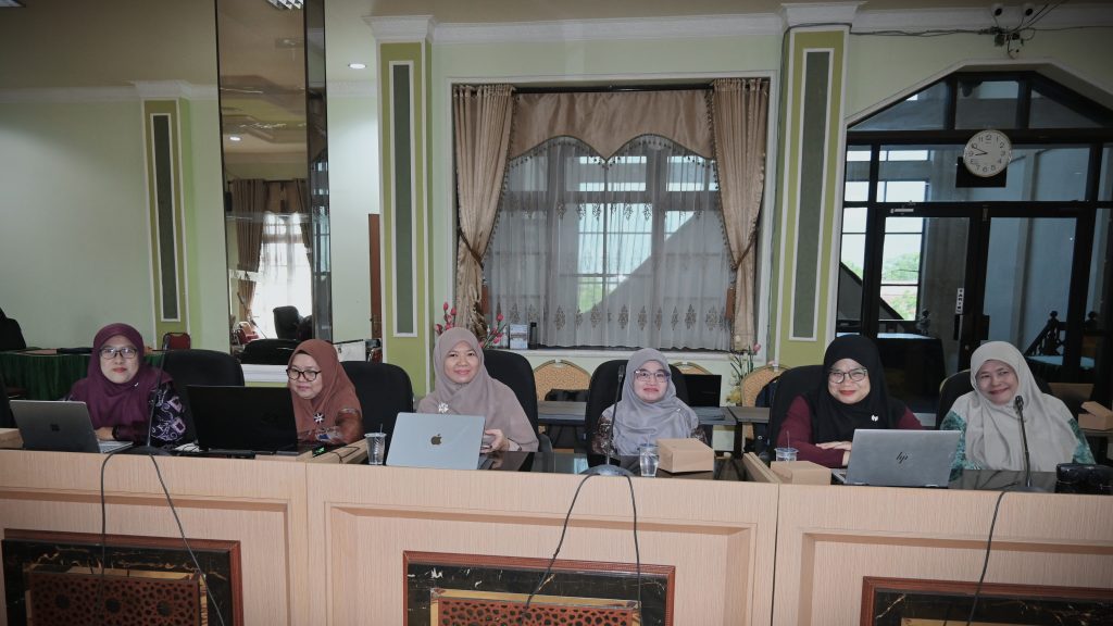 Para peserta saat bersiap mengikuti acara (Foto:Humas/Jamal Ripani)