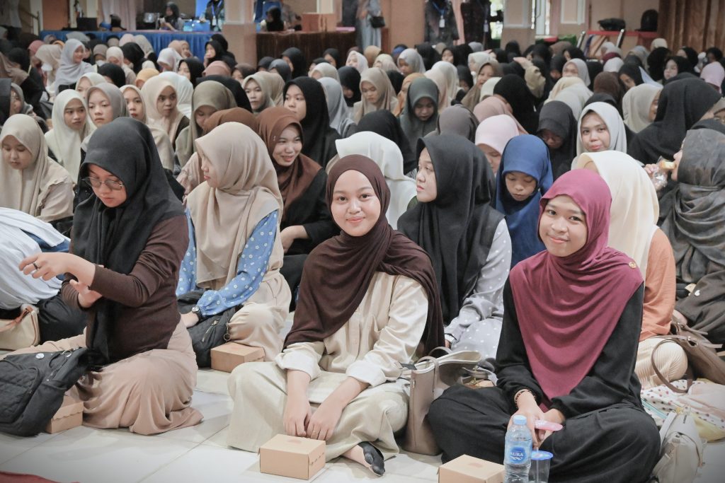 Para peserta saat ceria mengikuti pembinaan (Foto:Humas/Jamal Ripani)