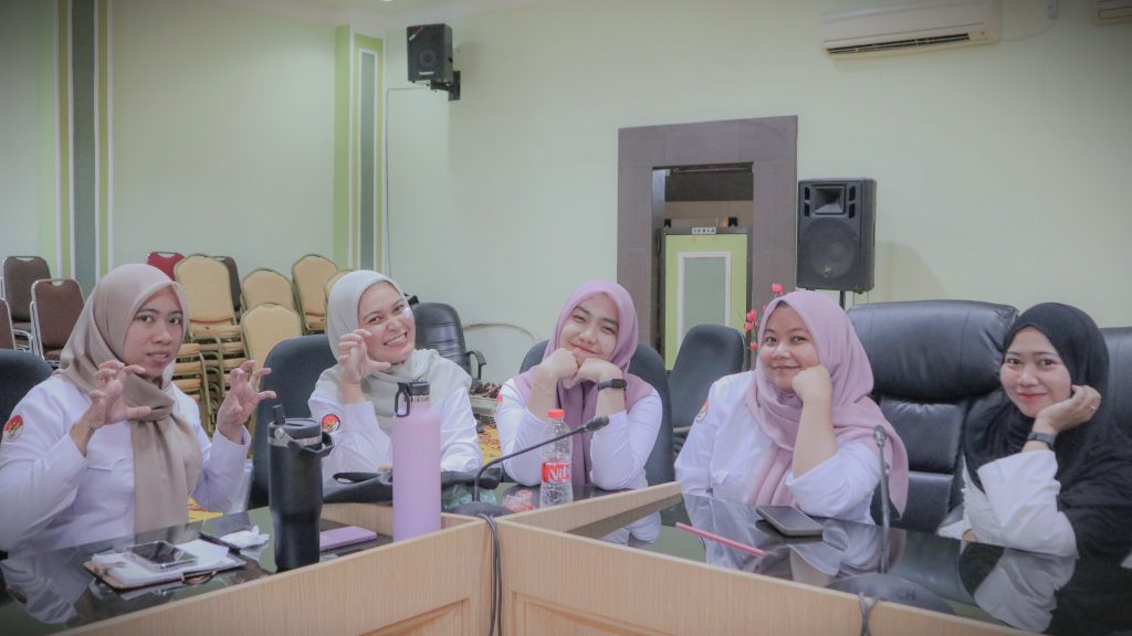 Peserta saat ceria mengikuti acara (Foto:Humas/Rudy HR)