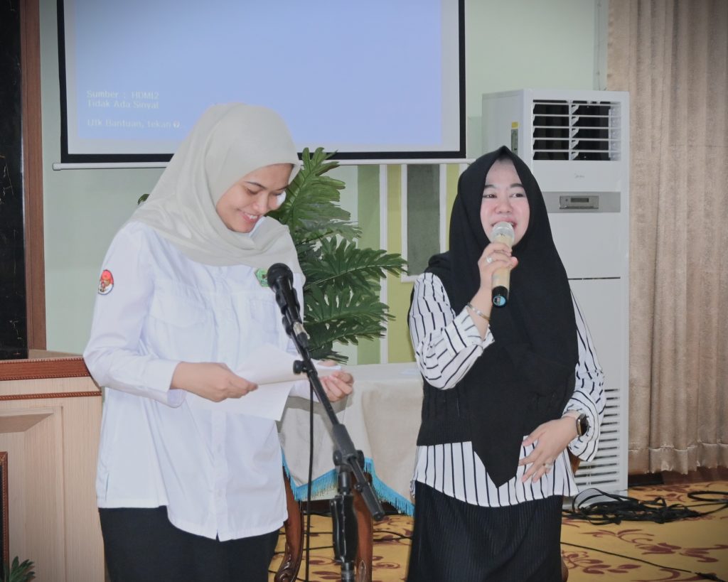 Peserta saat mendapat arahan langsung dari Narasumber Nurrizky Novita Wardhani, S.Kom., M.I.Kom. (Foto:Humas/Jamal Ripani)