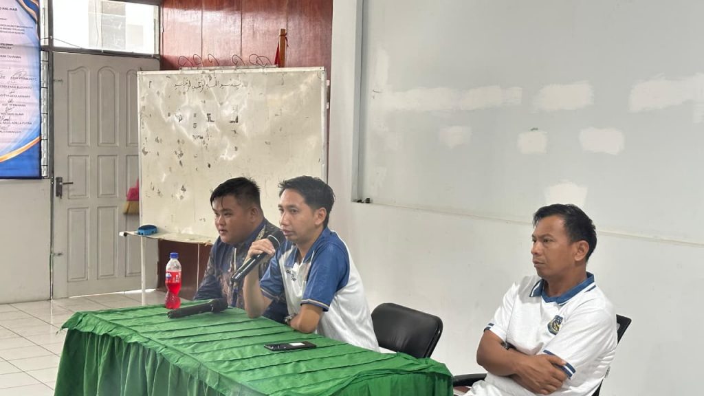 Pihak Rutan Rantau saat memberikan arahan.