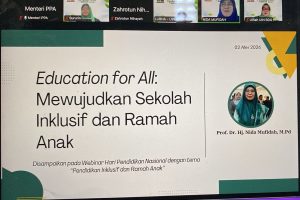 Rektor Prof. Dr. Hj. Nida Mufidah, M.Pd. saat menjadi narasumber di webinar nasional Hardiknas 2026 (Foto:Istimewa)