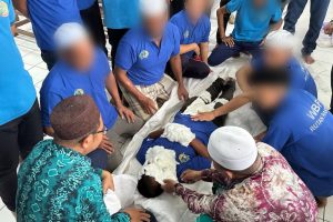 Suasana pelatihan pengurusan jenazah.