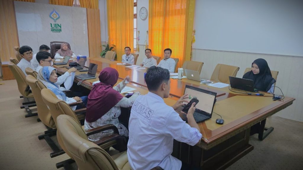 Suasana rapat PPID (Foto:Humas/Rahmi Hartati)