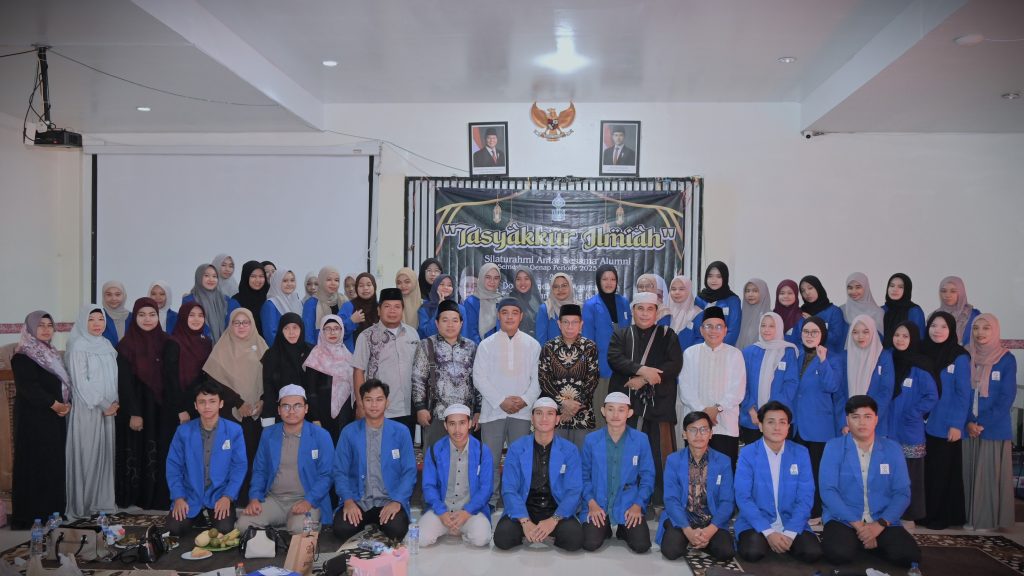 Foto bersama usai acara (Foto:Humas/Jamal RIpani)