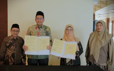 Foto bersama usai penandatanganan MoU (Foto:Humas/Neco EP)