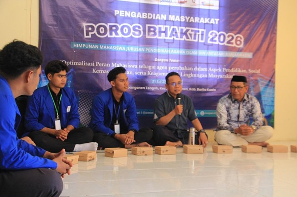 Kaprodi S-1 PAI UIN Antasari Dr. Nuryadin, S.Ag., S.H., M.Ag. saat memberikan sambutan.