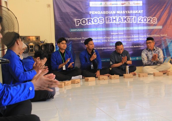 Ketua HMJ S-1 PAI UIN Antasari Zainurrahman saat memberikan sambutan.