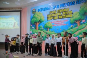Penampilan pentas seni. Penampilan pentas seni.
