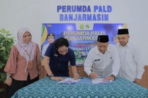 Proses penandatanganan PKS. Proses penandatanganan PKS.