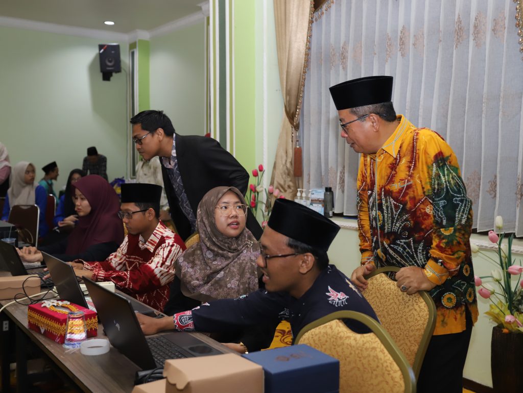 Tim Pengelola Prodi SAA saat bersiap mengikuti AL (Foto:Humas/Rudy Hr)