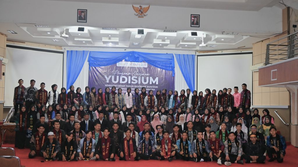 Foto bersama usai acara.