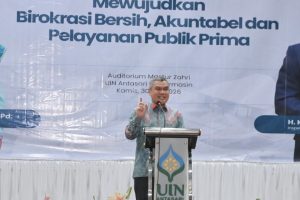 Irjen Kemenag RI H. Khairunas, M.H., CGCAE saat menjadi narasumber. Irjen Kemenag RI H. Khairunas, M.H., CGCAE saat menjadi narasumber.
