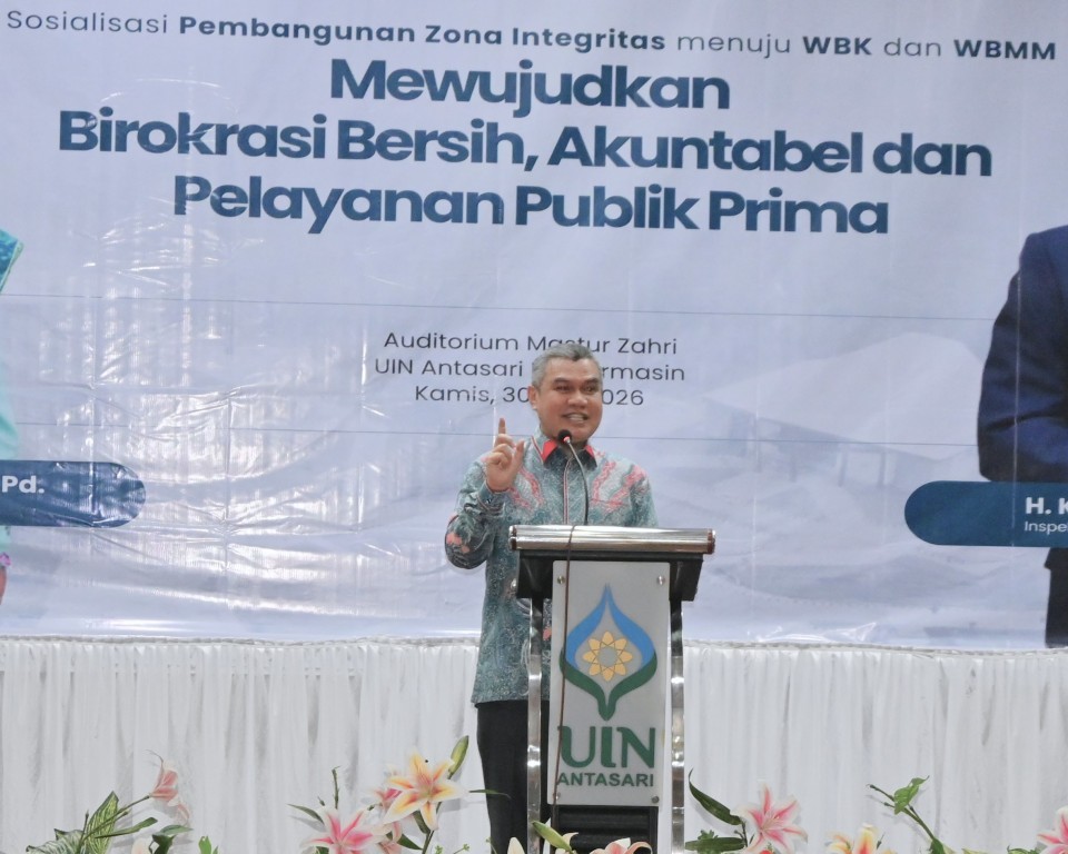 Irjen Kemenag RI H. Khairunas, M.H., CGCAE saat menjadi narasumber.
