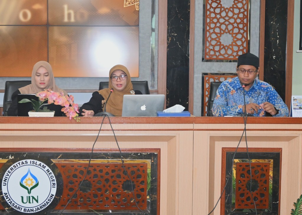 Masing-masing Prodi saat presentasi draf kurikulum (Foto:Humas/Jamal Ripani)