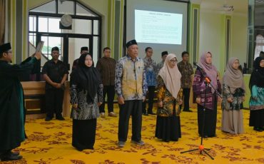 Para pejabat baru yang dilantik (Foto:Humas/Jamal Ripani)