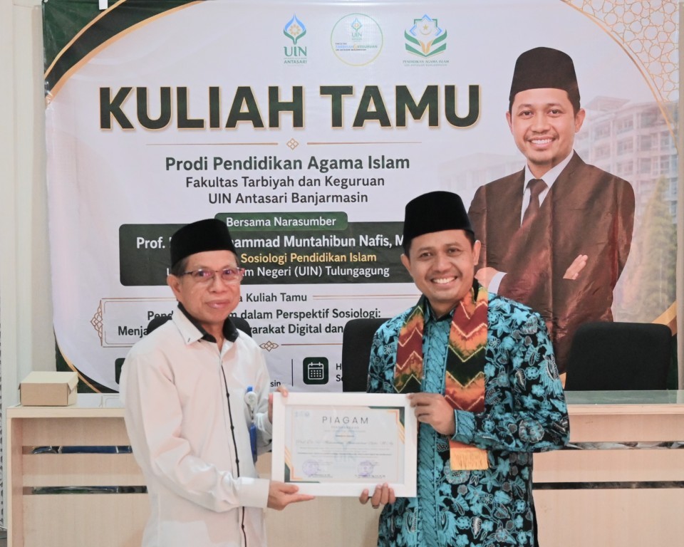 untuk cover thumbnail berita kuliah umum S-1 PAI, 210726.