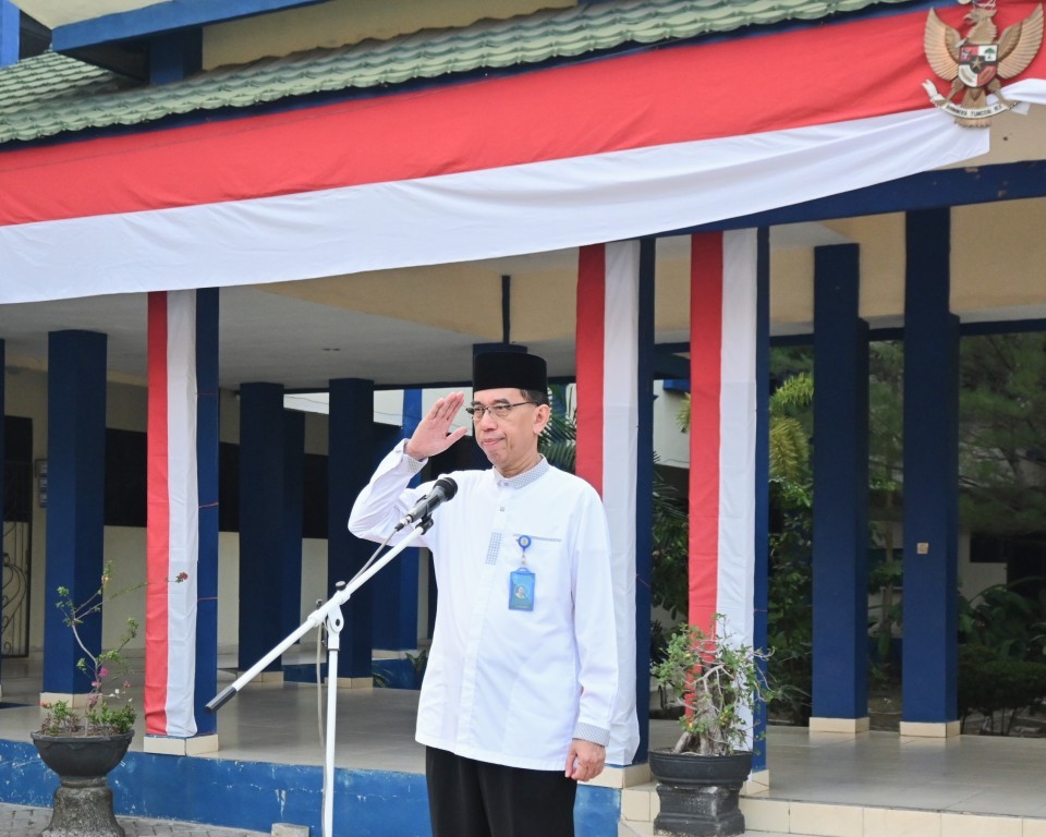 Foto2 Pak Hasni menjadi pembina Apel., 24 Agustus 2026.