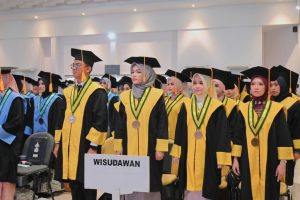 Suasana wisuda sarjana ke-90 (Foto:Humas/Jamal Ripani)