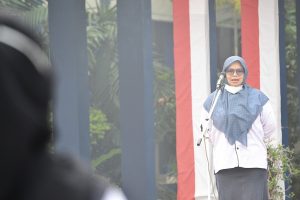 Dr. Ridha Darmawaty, M.Pd. saat menjadi pembina apel Senin, 31 Agustus 2026. Dr. Ridha Darmawaty, M.Pd. saat menjadi pembina apel Senin, 31 Agustus 2026.