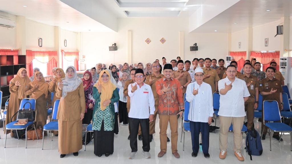 Foto bersama usai pembukaan.