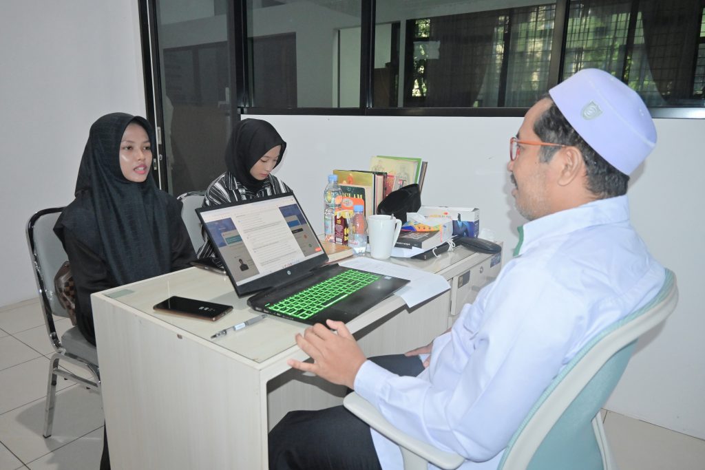 Nadia Novianti saat dites.