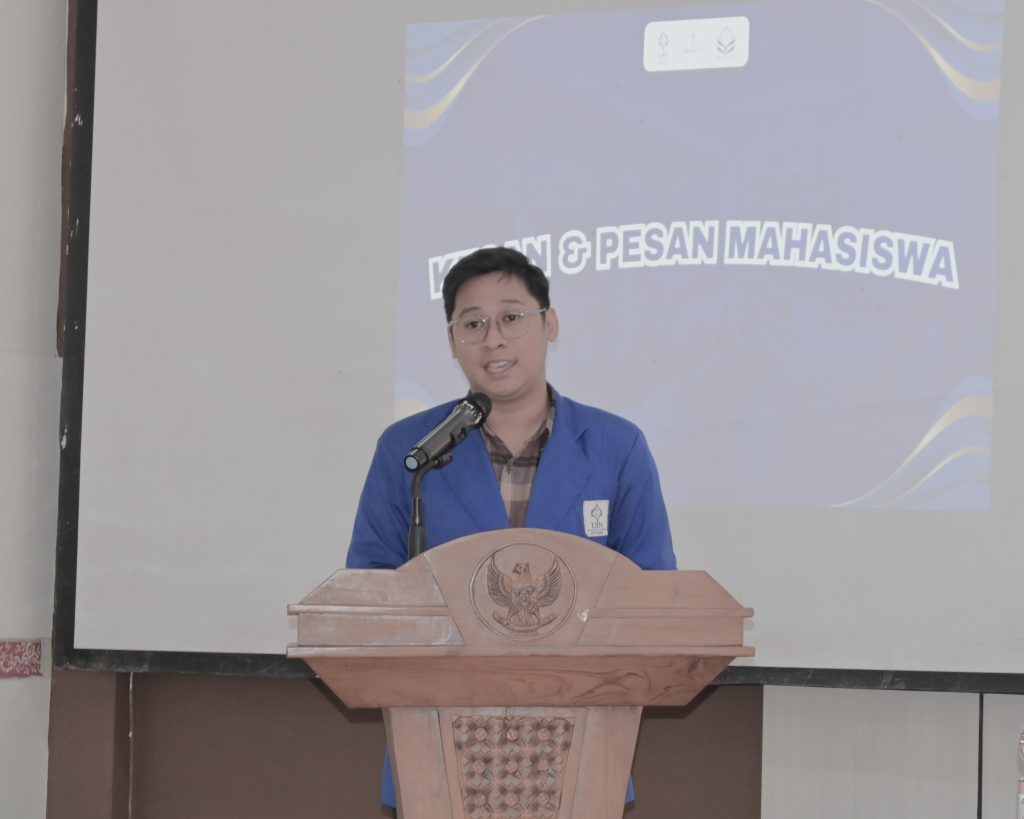 Naufal Rizkullah saat menyampaikan kesan dan pesan.