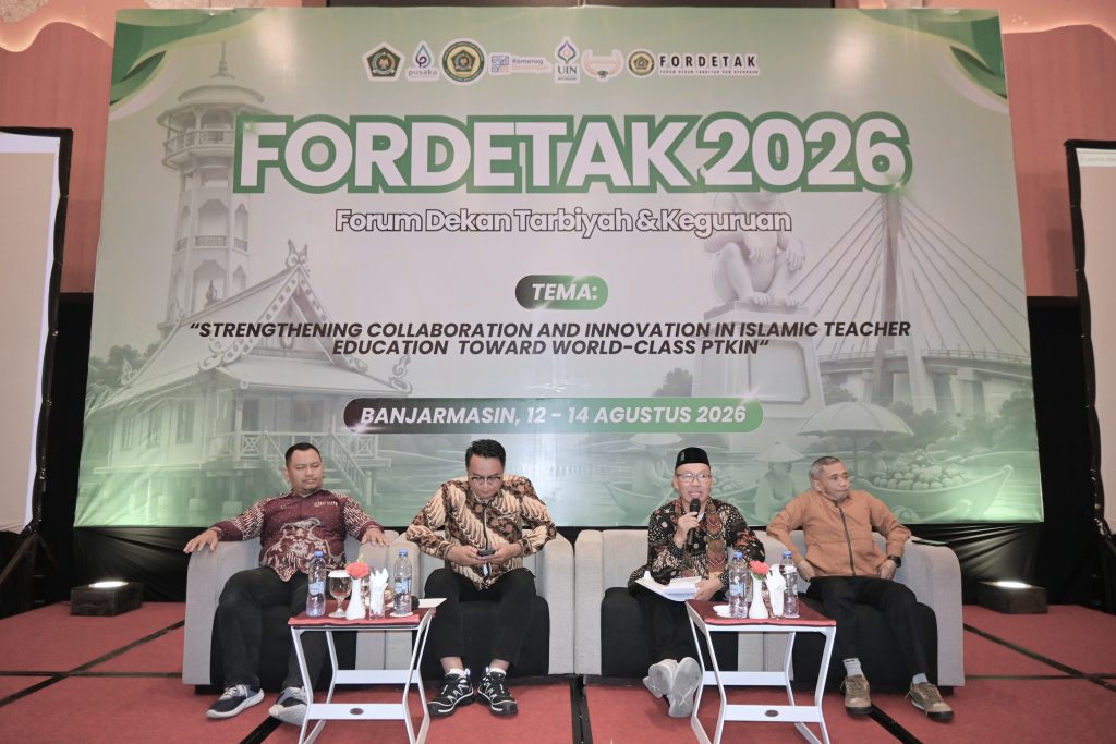 Sesi penyampaian hasil sidang komisi.