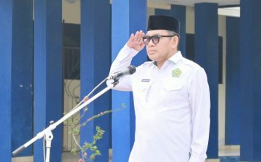 Dr. H. Zainal Ilmi, S.Ag., M.Pd.I. saat menjadi pembina apel, Senin (28092026)