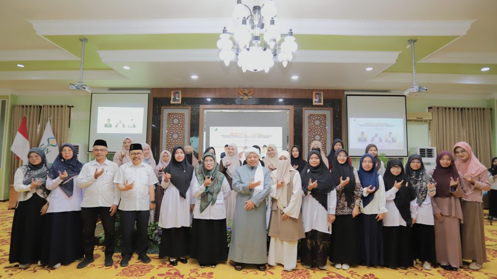 Foto bersama bagian 2.