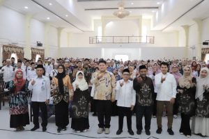 Foto bersama usai pembukaan. Foto bersama usai pembukaan.