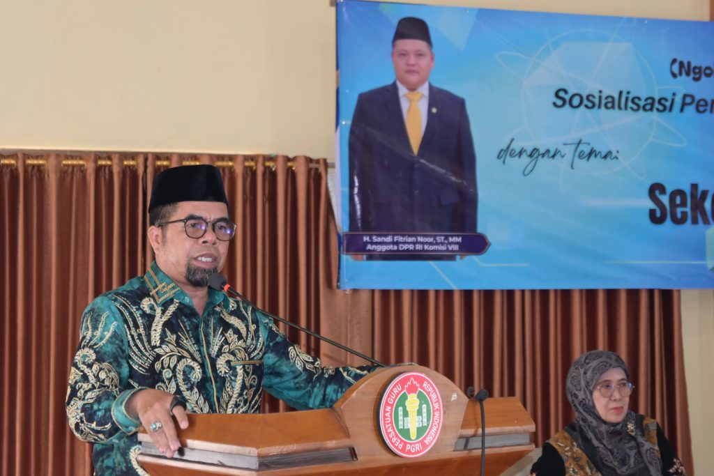 H. Gazali, S.Ag., M.Pd.I. saat memberikan sambutan.
