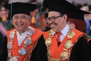 Kebersamaan Prof. Dr. H. A. Abdul Hafiz Anshary AZ., M.A. dengan Prof. Dr. H. Mujiburrahman, M.A.