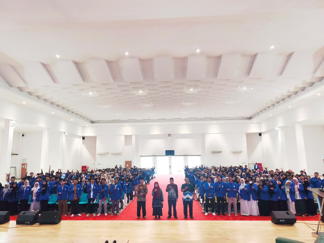 Pelepasan mahasiswa KKN, 300926.
