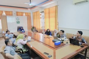 Perwakilan dari Satuan Pengawas Internal, Bagian Umum, dan Keuangan saat mengikuti rapat, Rabu (23/09/2026). Perwakilan dari Satuan Pengawas Internal, Bagian Umum, dan Keuangan saat mengikuti rapat, Rabu (23/09/2026).