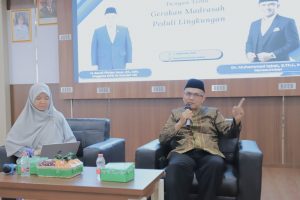 Seminar Pendidikan di Amuntai. Seminar Pendidikan di Amuntai.