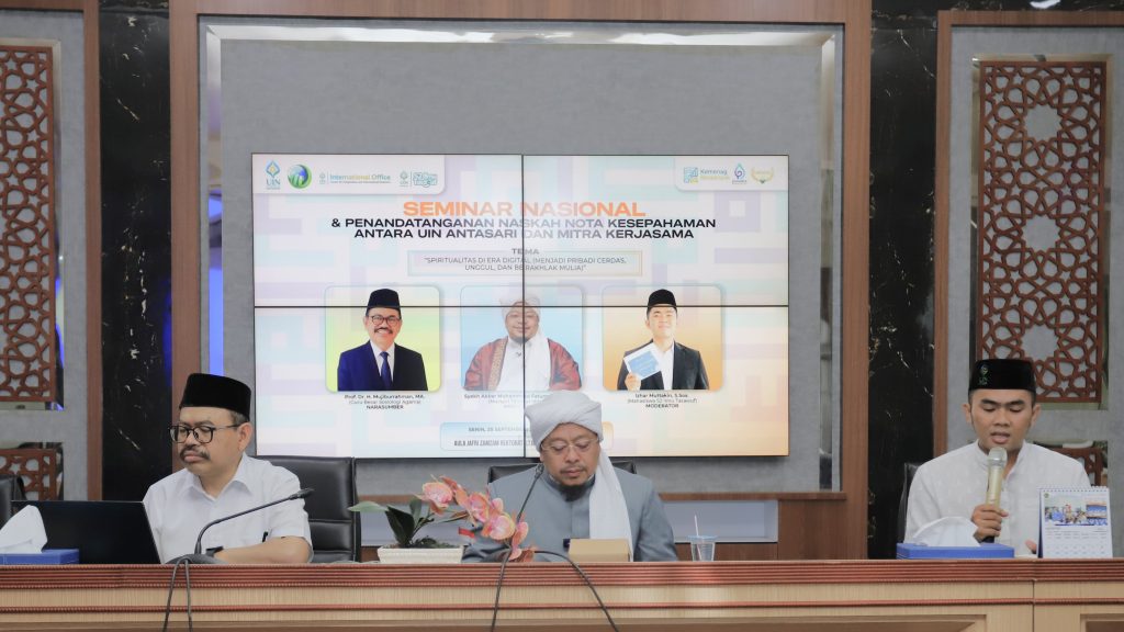 Sesi Seminar Nasional.