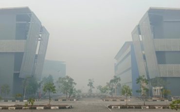 Suasana Kampus 2 Banjarbaru yang masih berkabut