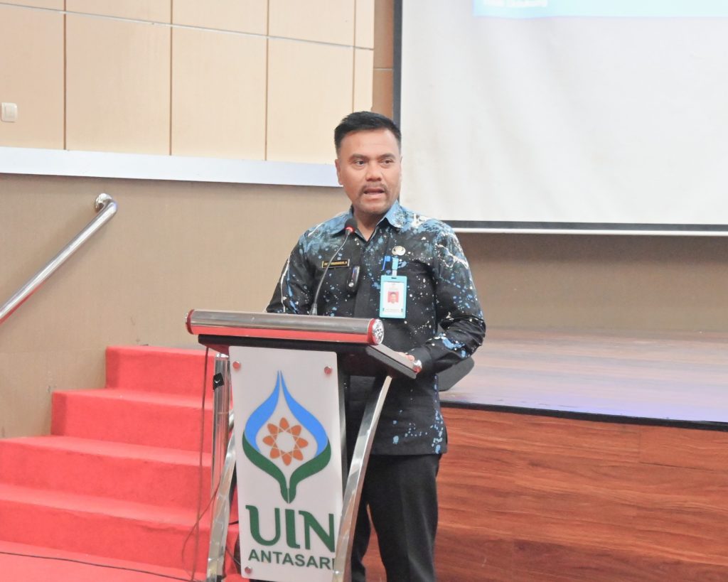 Iman Imaduddin Hamdan saat memberikan sambutan.