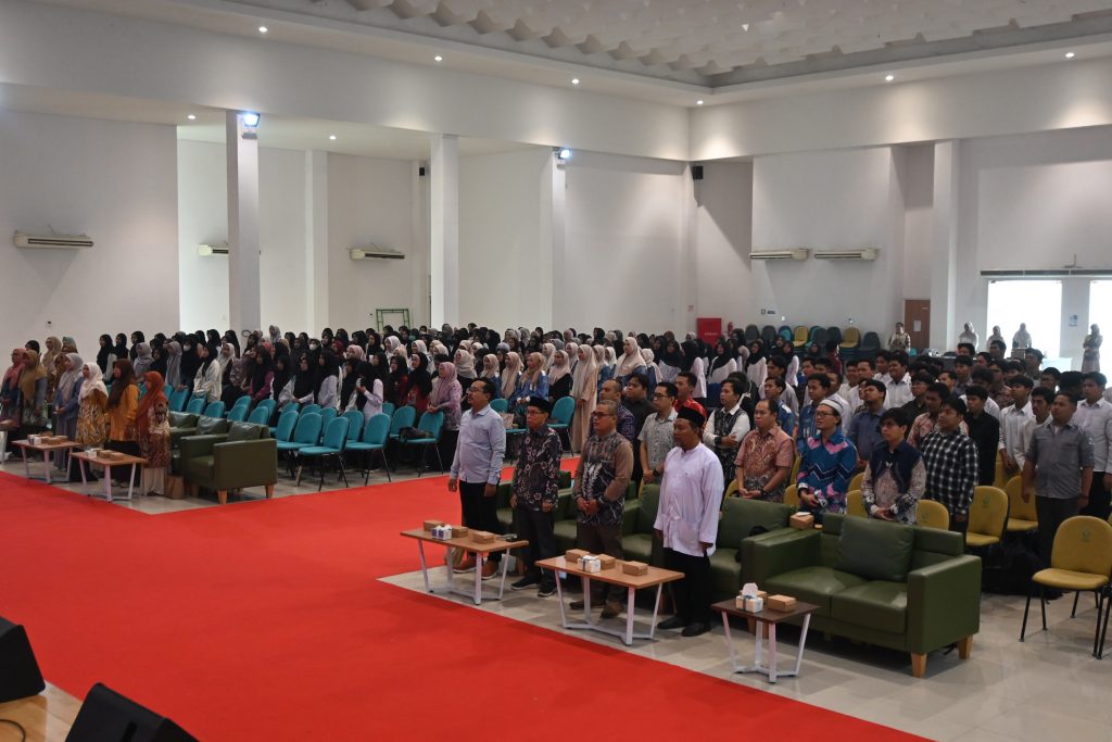 Suasana pembukaan.