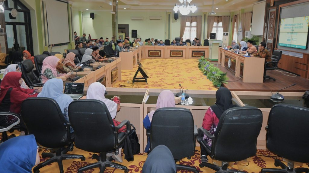 Suasana penutupan.